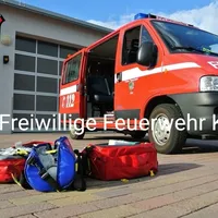 HvO Mat vor Auto
